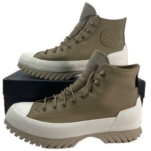 Brand New - Converse Chuck Taylor Platform Shoes - Size 11